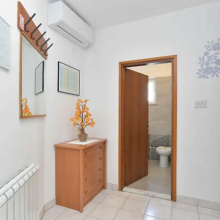 With A - C In Porec-istrien 42534